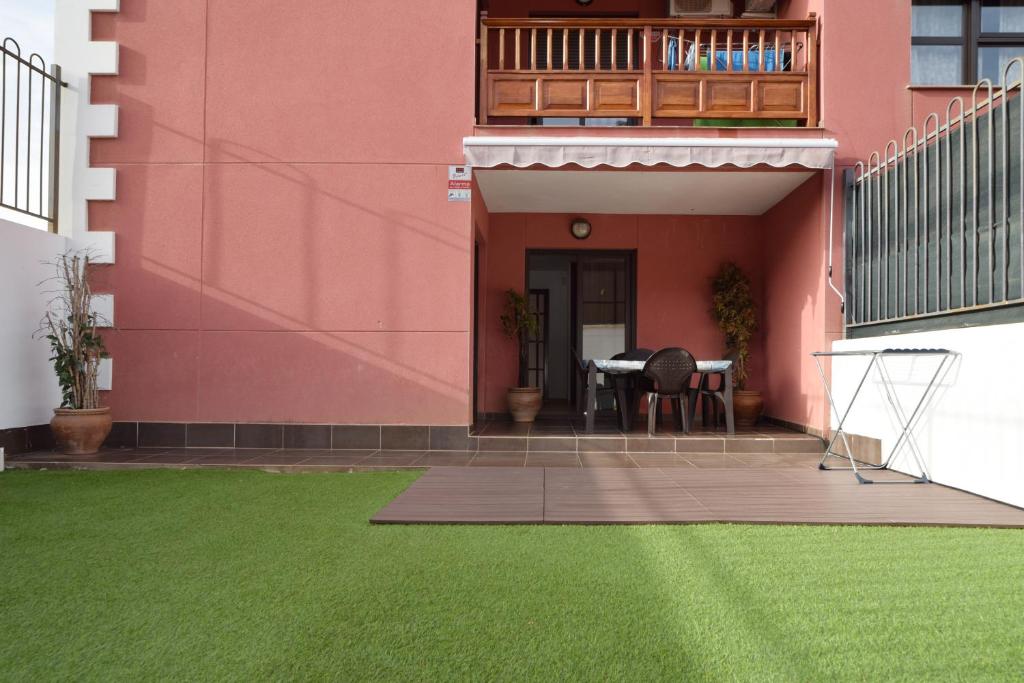 Budova, v ktorej sa apartmán nachádza