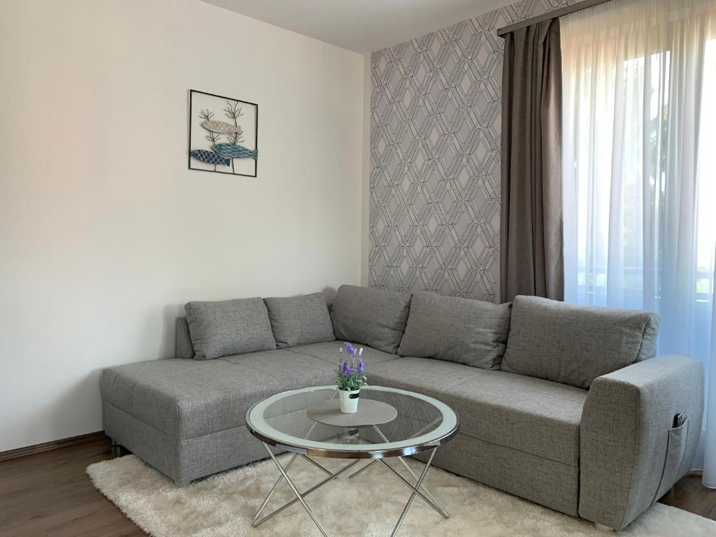 Posedenie v ubytovaní Naplemente Apartman