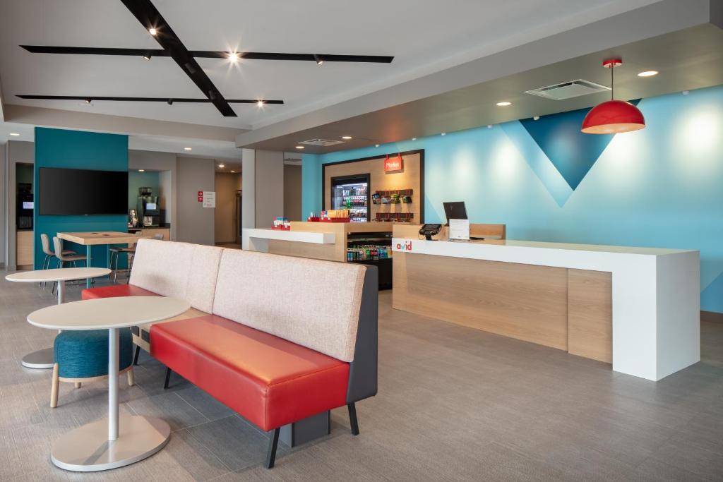avid hotels - Madison - Monona by IHG photo