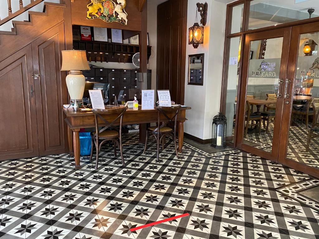 Foto dalla galleria di Campbell House a George Town