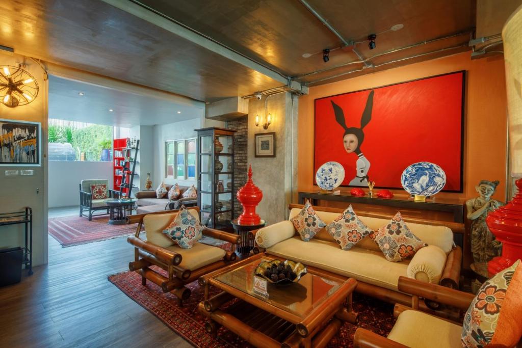 Chala Number 2 Art and Gallery - Resim 18