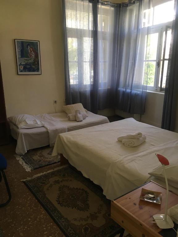 Aggelis Traditional Appartment - Wohnung Mit Gartenansicht