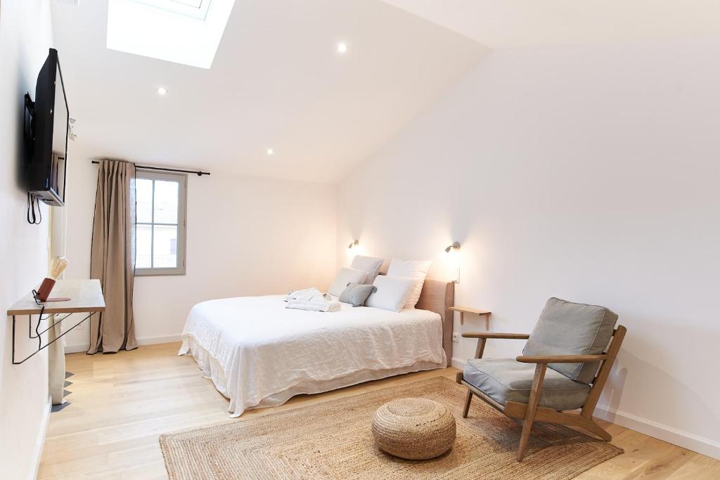 Maison 1634 - petit-déjeuner offert, parking, centre ville à pied, piscine, climatisation, cuisine - 15