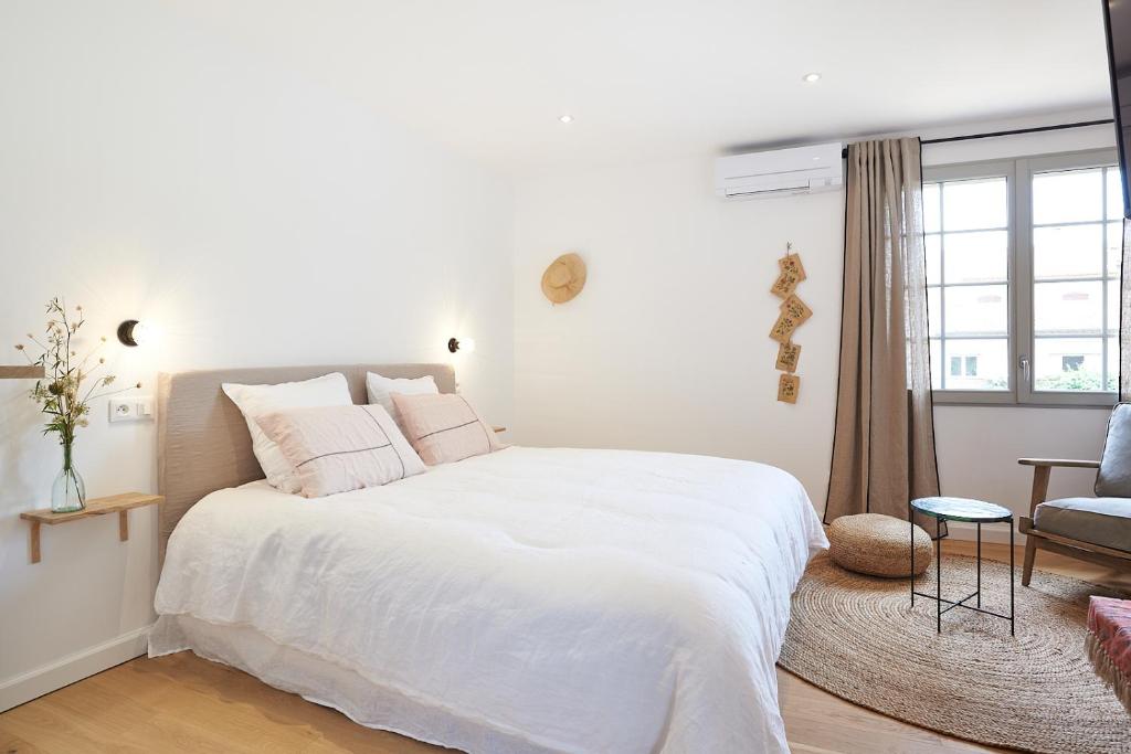 Maison 1634 - petit-déjeuner offert, parking, centre ville à pied, piscine, climatisation, cuisine - 12