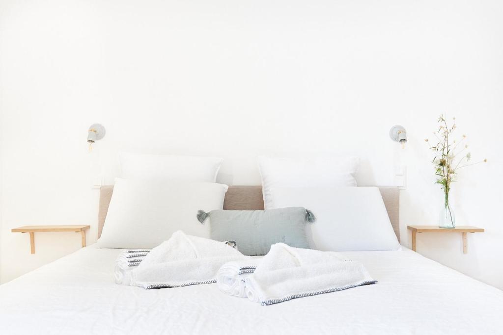 Maison 1634 - petit-déjeuner offert, parking, centre ville à pied, piscine, climatisation, cuisine - 16