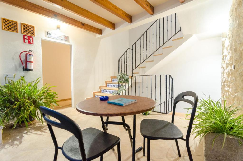 Kép Embat - Hostel szállásáról Montuiriban a galériában