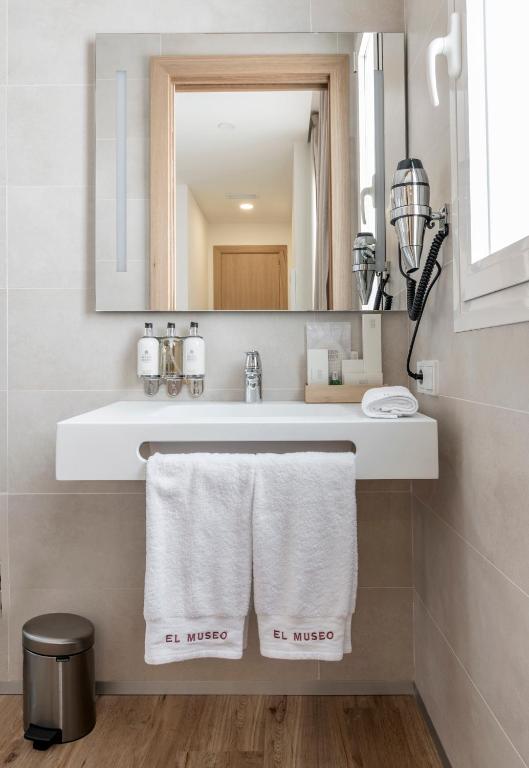 Graffiti Suites El Museo - 1