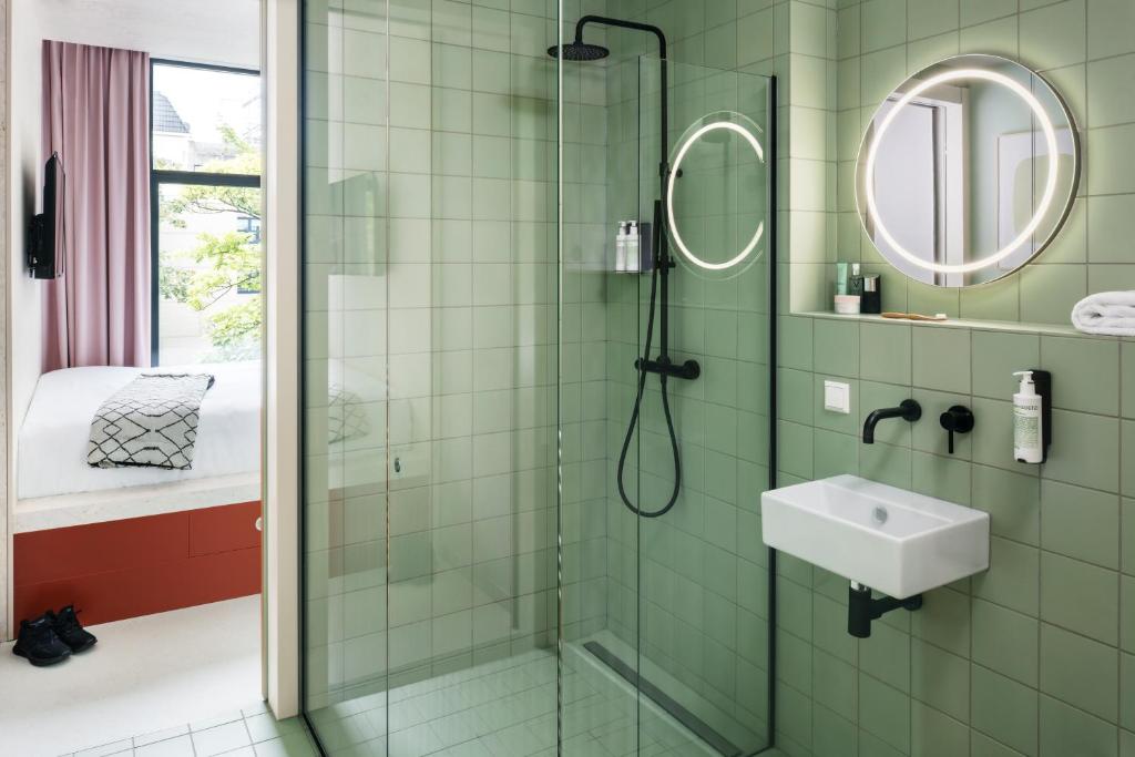 Hotel Unplugged - Resim 11