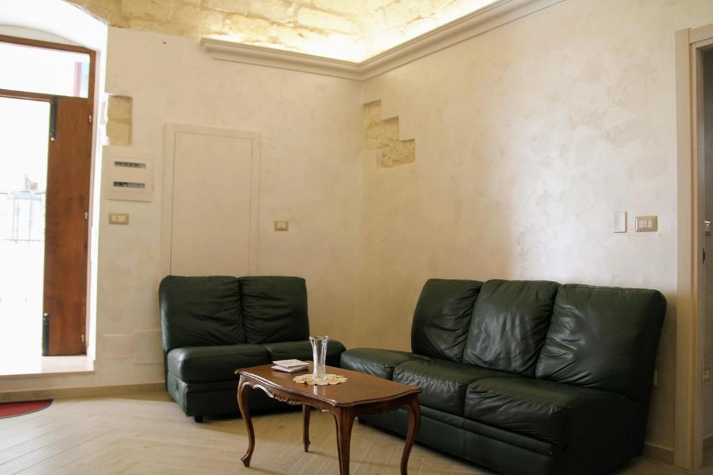 Posezení v ubytování Rooms Dimora Arco - Affitti Brevi Italia