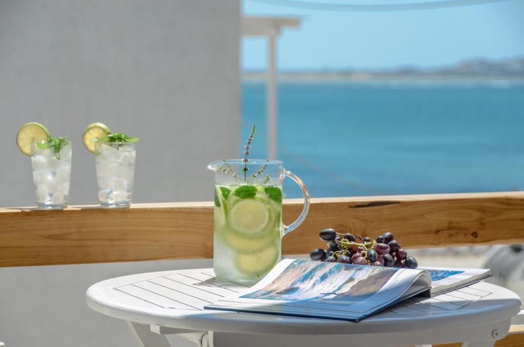 Panormos Hotel and Studios - 11