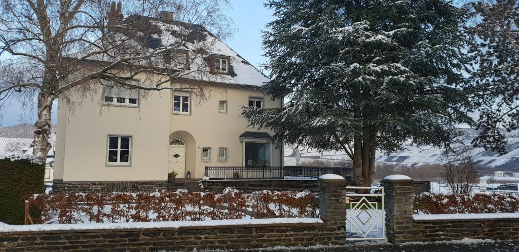"REH"-sidenz Moselschleife v zimě
