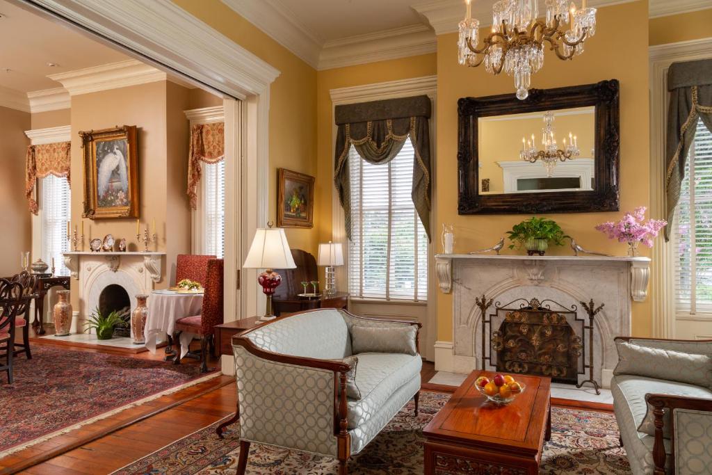 The Inn on West Liberty photo