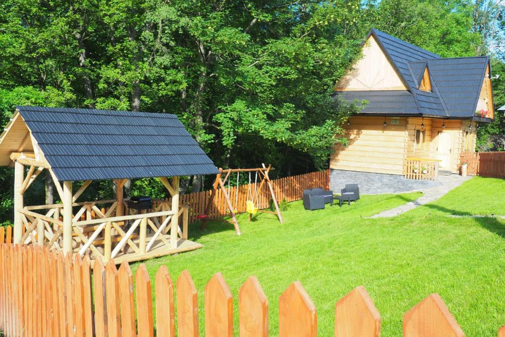 Zahrada ubytování Domek Pod Ubocom