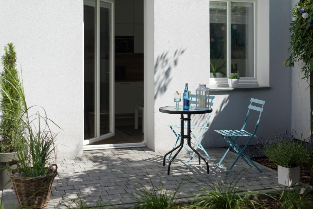 Patio alebo iná vonkajšia časť ubytovania Apartament Wilda Nova