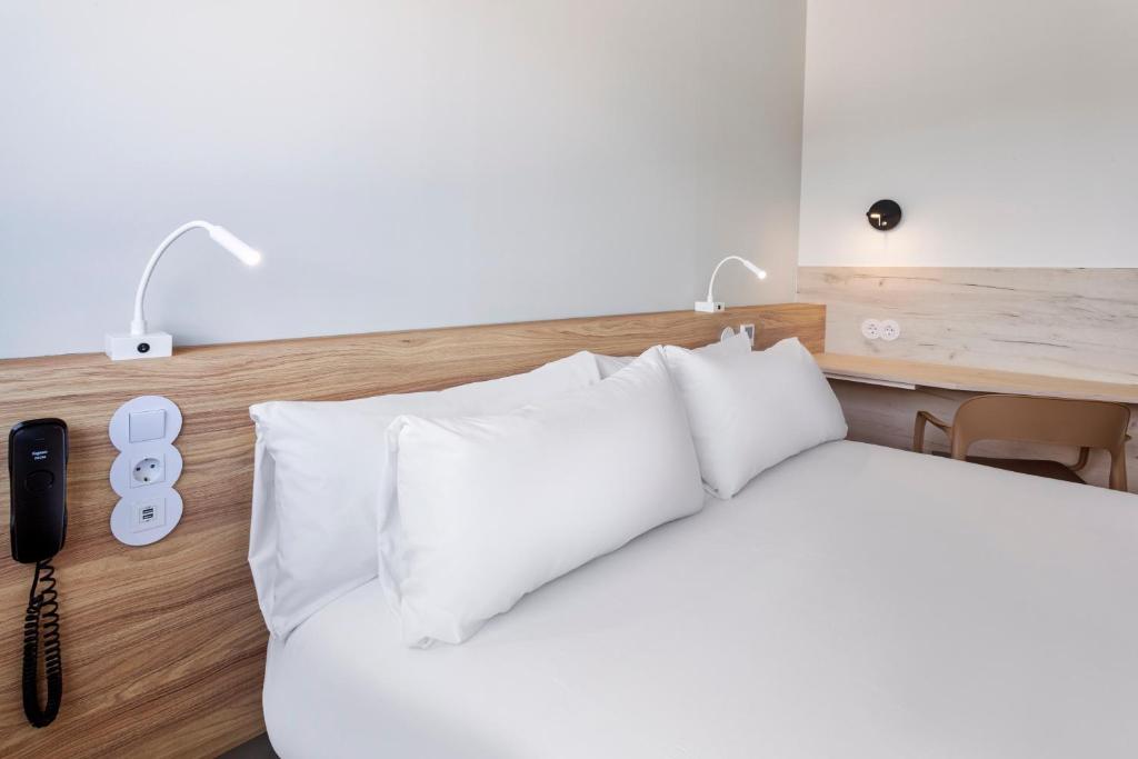 B&B HOTEL Lisboa Aeroporto - Resim 19