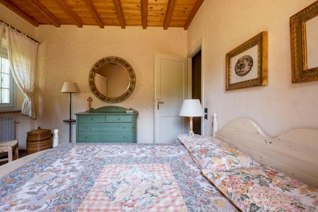 Postel nebo postele na pokoji v ubytování Contessa Pace - Luxury flat