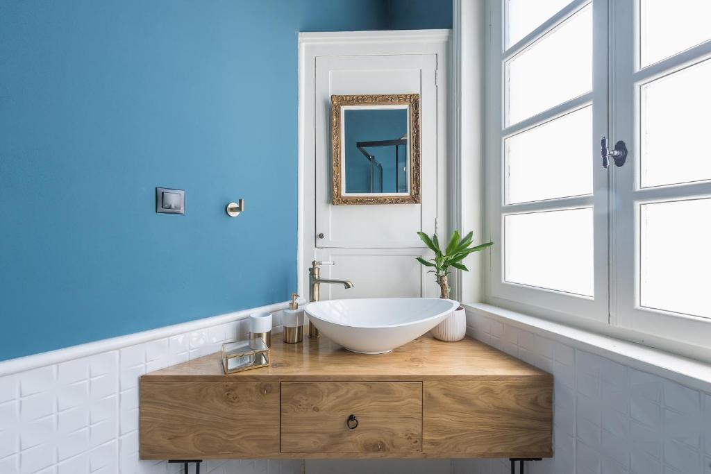 Moon And Stars Athens - Resim 37