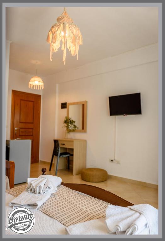 TV a/nebo společenská místnost v ubytování Dorvin Apartments