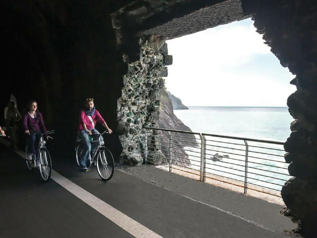 Jazda na bicykli v okolí ubytovania Monterosso al Mare 20