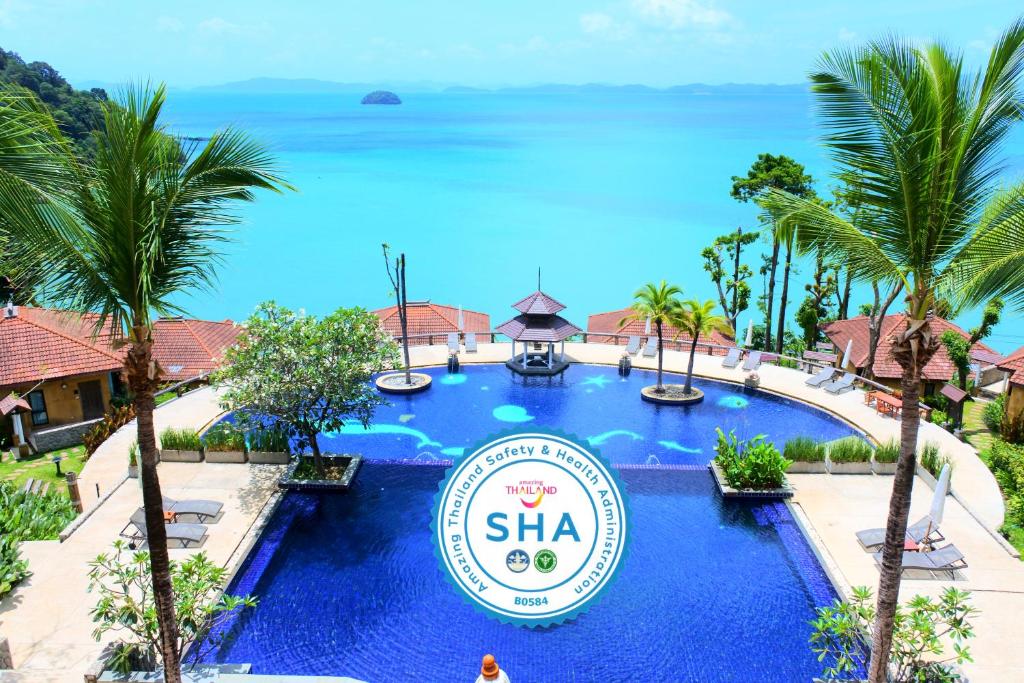 an image of a swimming pool at a resort at Supalai Scenic Bay Resort And Spa, SHA Extra Plus in Por Bay