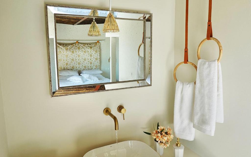 Kúpeľňa v ubytovaní Elefthia Syros Exclusive Suite