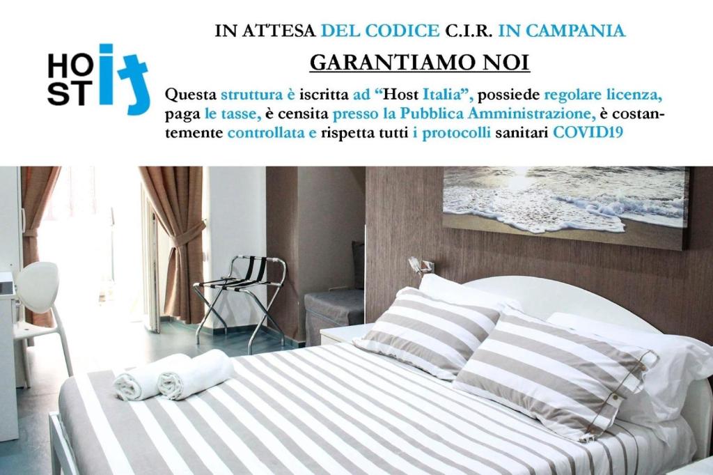 een advertentie voor een bed in een slaapkamer bij Mascalzone latino luxury rooms in Napels