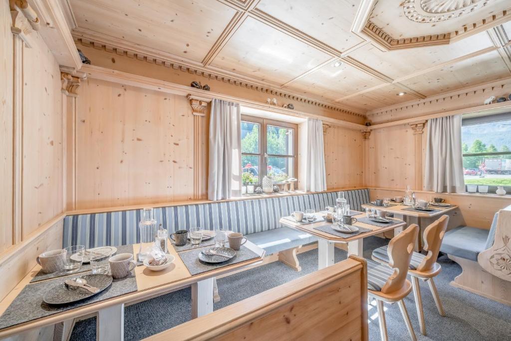 Posedenie v ubytovaní Corso`s Annabell - Bed & Breakfast