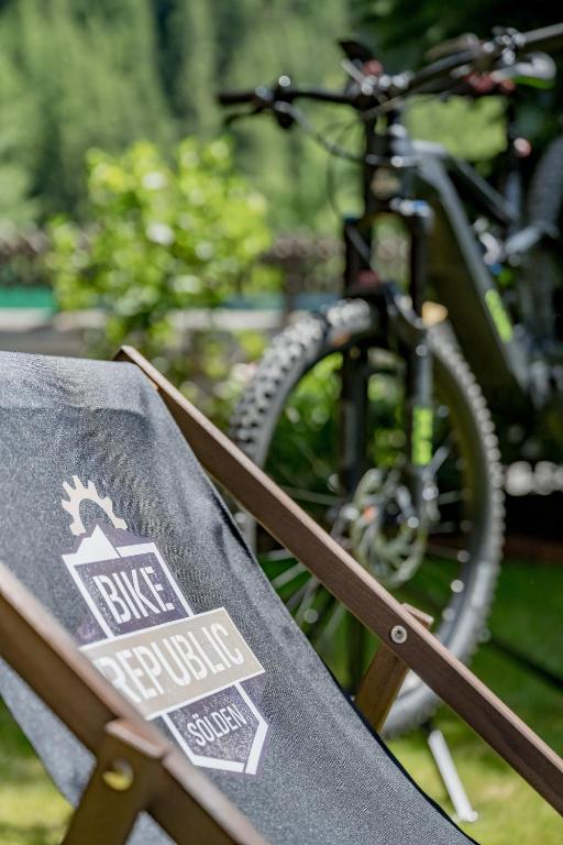 Jazda na bicykli v okolí ubytovania Corso`s Annabell - Bed & Breakfast