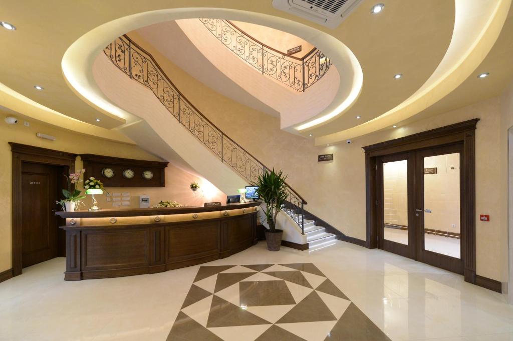 Vstupní hala nebo recepce v ubytování Hotel Majdan