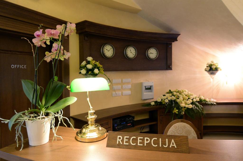 Vstupní hala nebo recepce v ubytování Hotel Majdan