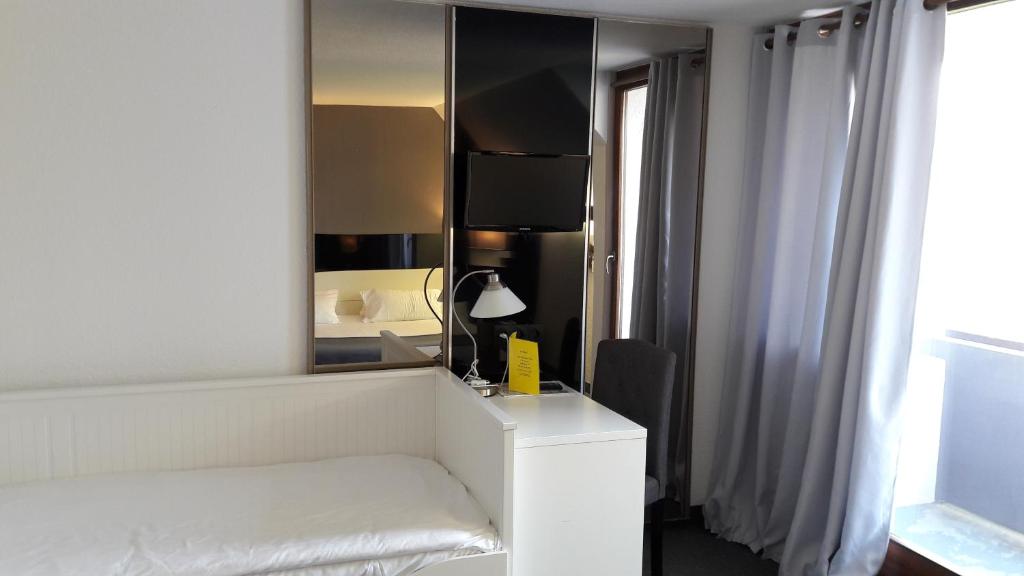 Le Relais Des Chateaux Forts - Triple Room