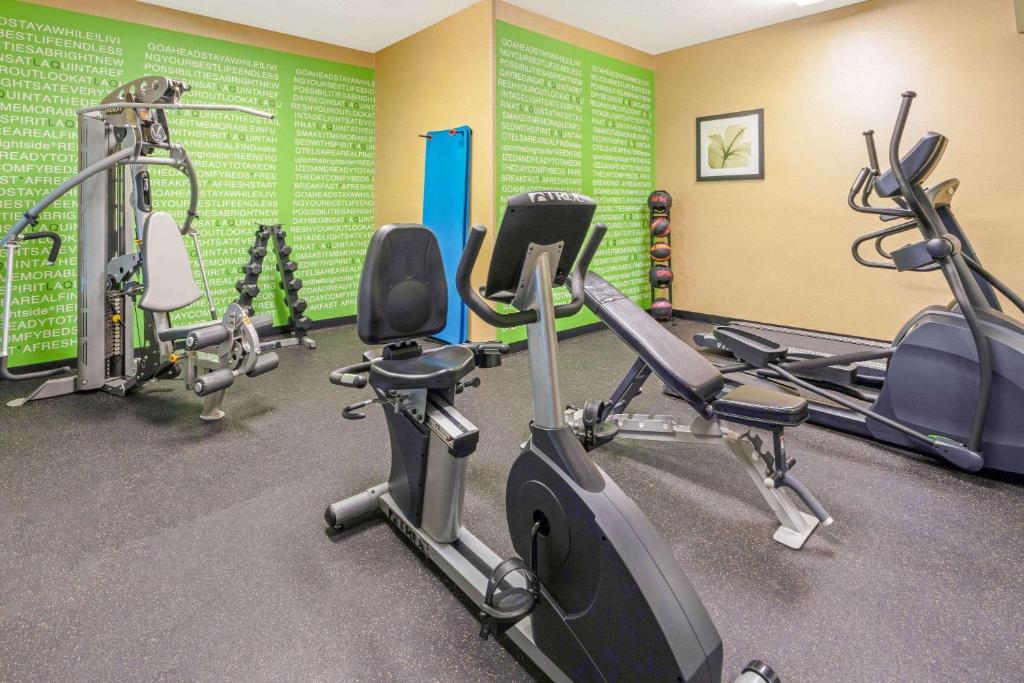Fitness centrum a/nebo fitness zařízení v ubytování La Quinta by Wyndham Midwest City - Tinker AFB
