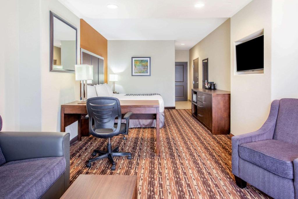 La Quinta by Wyndham Gonzales TX - Chambre Lit King-Size