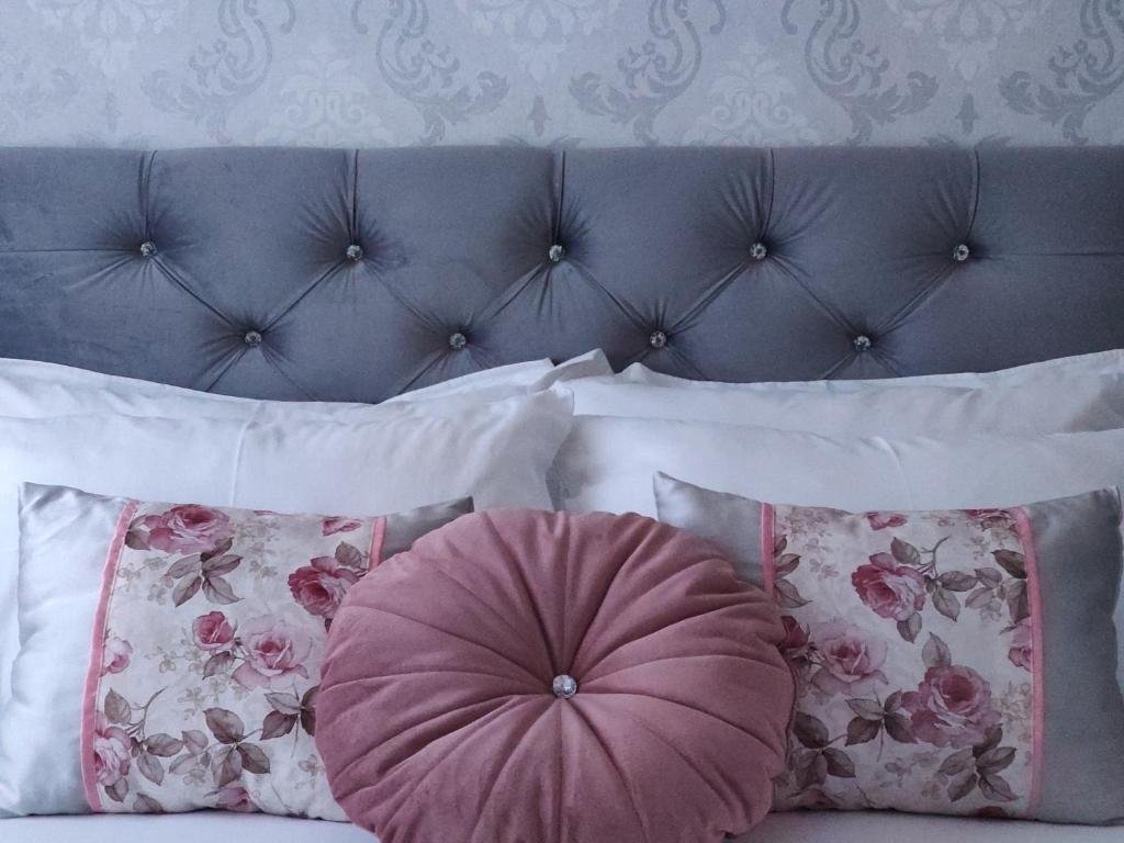 Posteľ alebo postele v izbe v ubytovaní Apartment Helena