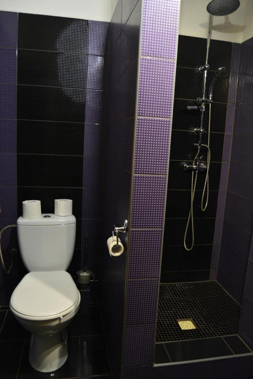 Koupelna v ubytování Restaurace a penzion Lutena