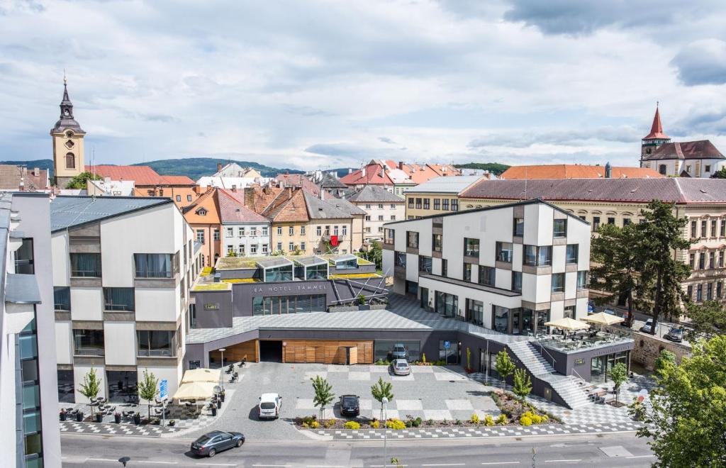 Nespecifikovaný výhled na destinaci Jičín nebo výhled na město při pohledu z hotelu