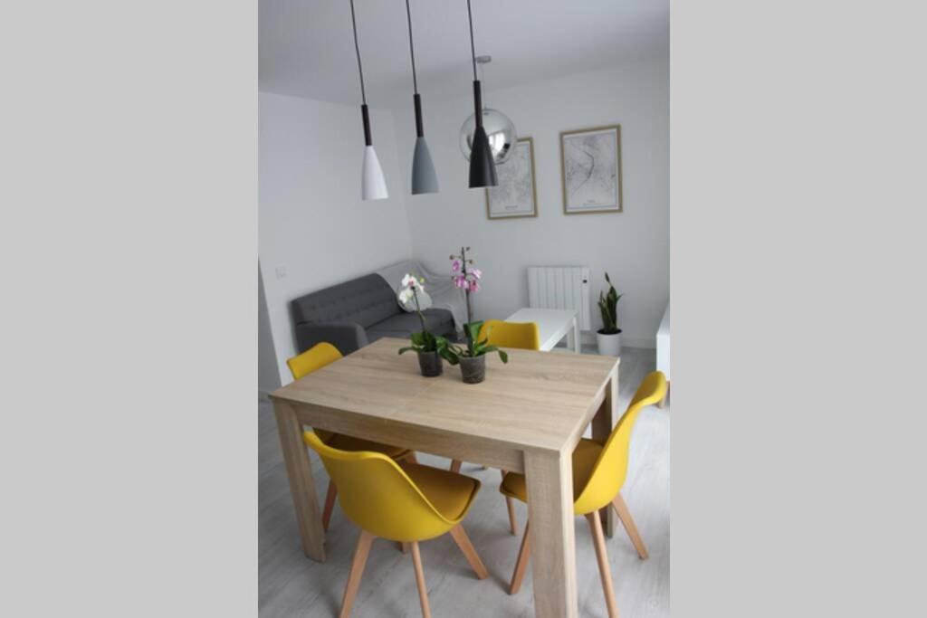 Fotografie z fotogalerie ubytování Apartamentos La Herradura Balcón v destinaci Haro