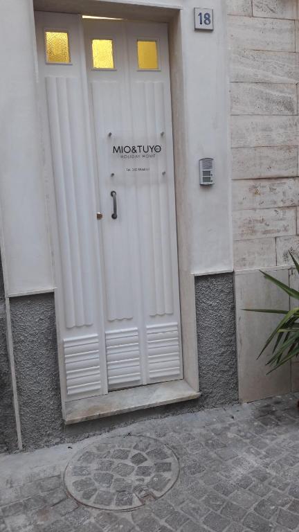Mio & Tuyo a Carloforte - Casa Vacanze con Balcone Vista