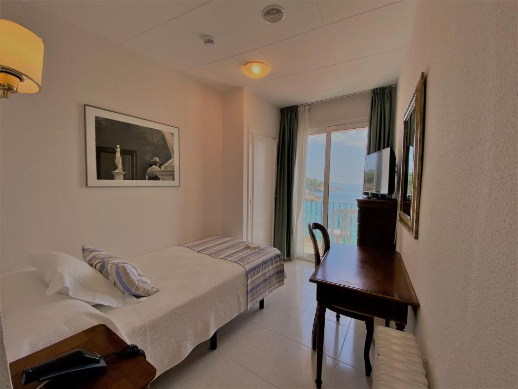 Hotel Costa Brava - Single Room