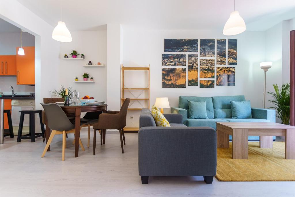 Apartamentos Baiti Ronda - Housity