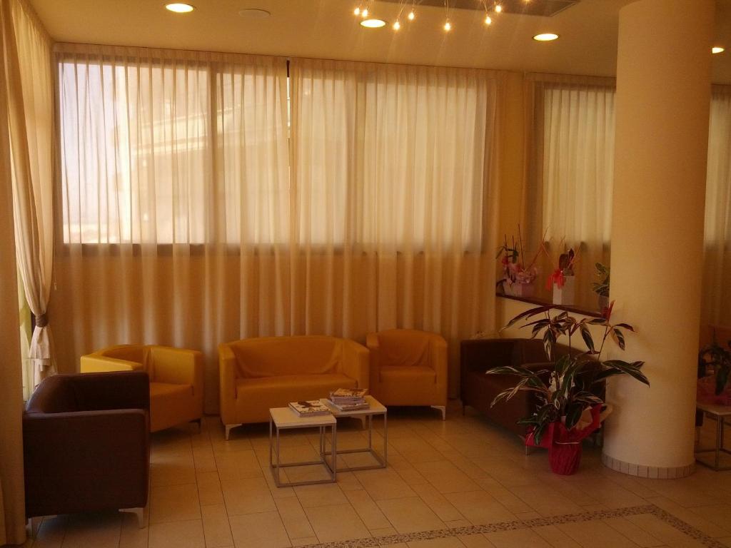 Posezení v ubytování Hotel Abel & Residence