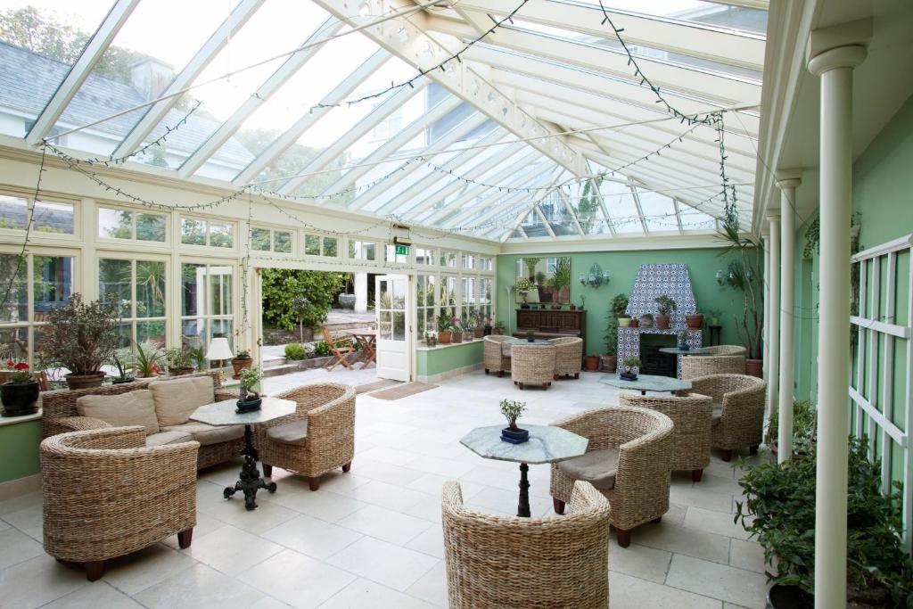 Posezení v ubytování Rosleague Manor Hotel