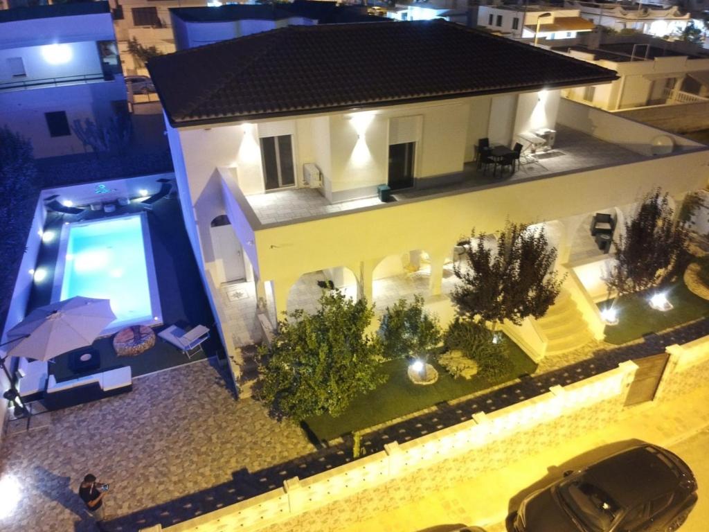 The building in which Az apartmant is located