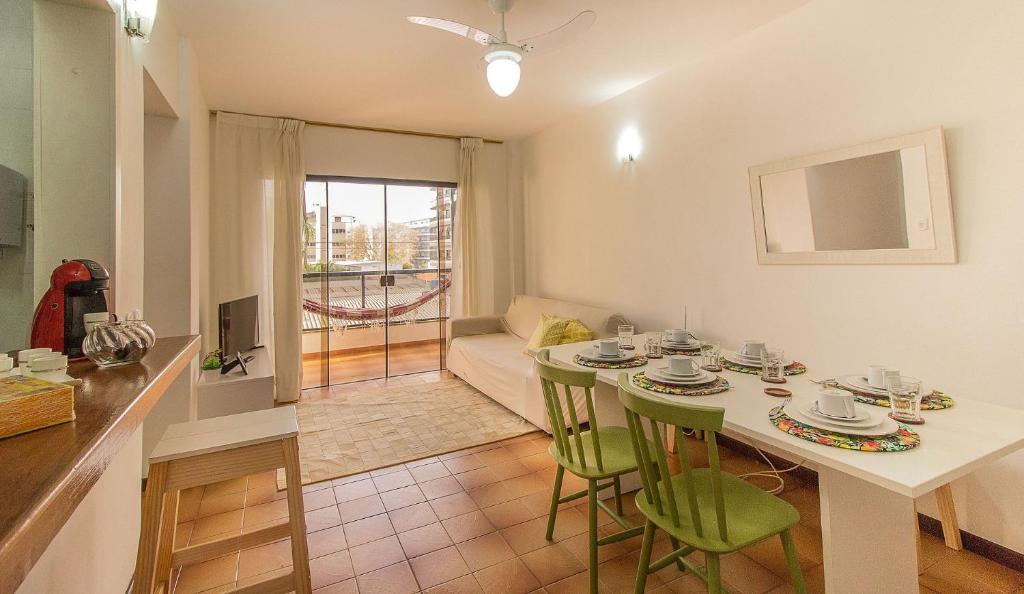  Ótimo apartamento na Praia do Forte - Cabo Frio