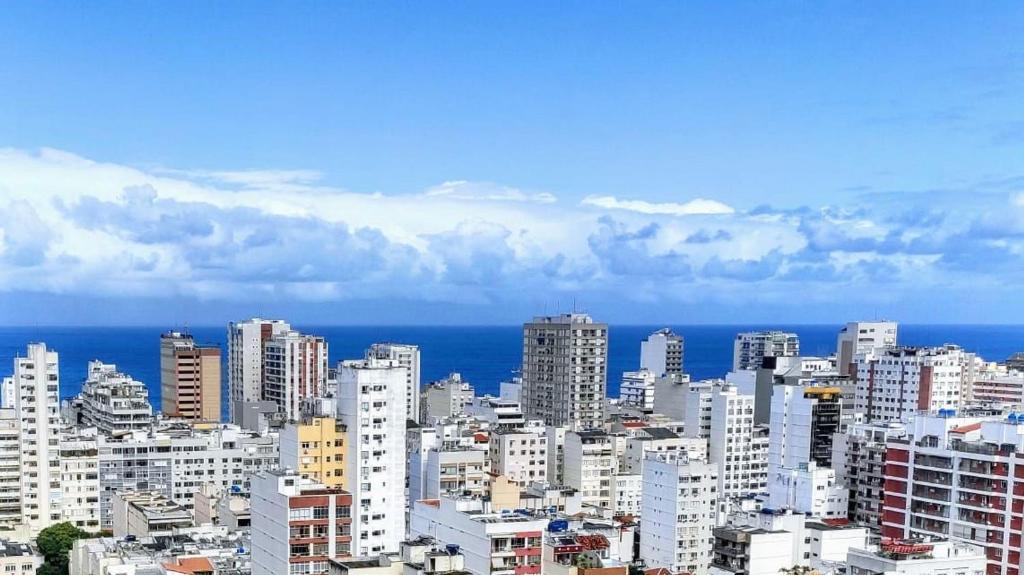  VISTA TOP para a Praia de Ipanema e Lagoa - Apartamento com WIFI e AR