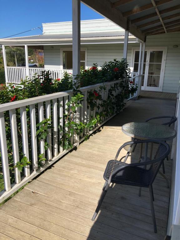 Balkón nebo terasa v ubytování Waiheke Island Motel