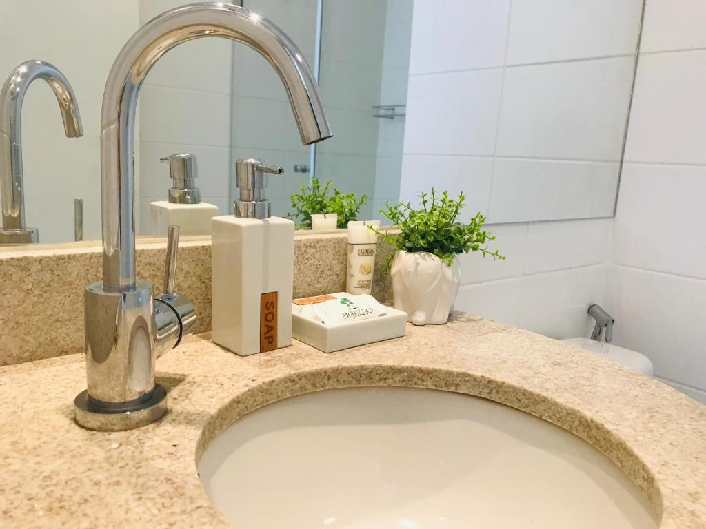  EXCELENTE APART HOTEL VISION HPLUS BRASÍLIA ÁREA CENTRAL PRÓXIMO DA ESPLANADA DOS MINISTÉRIOS