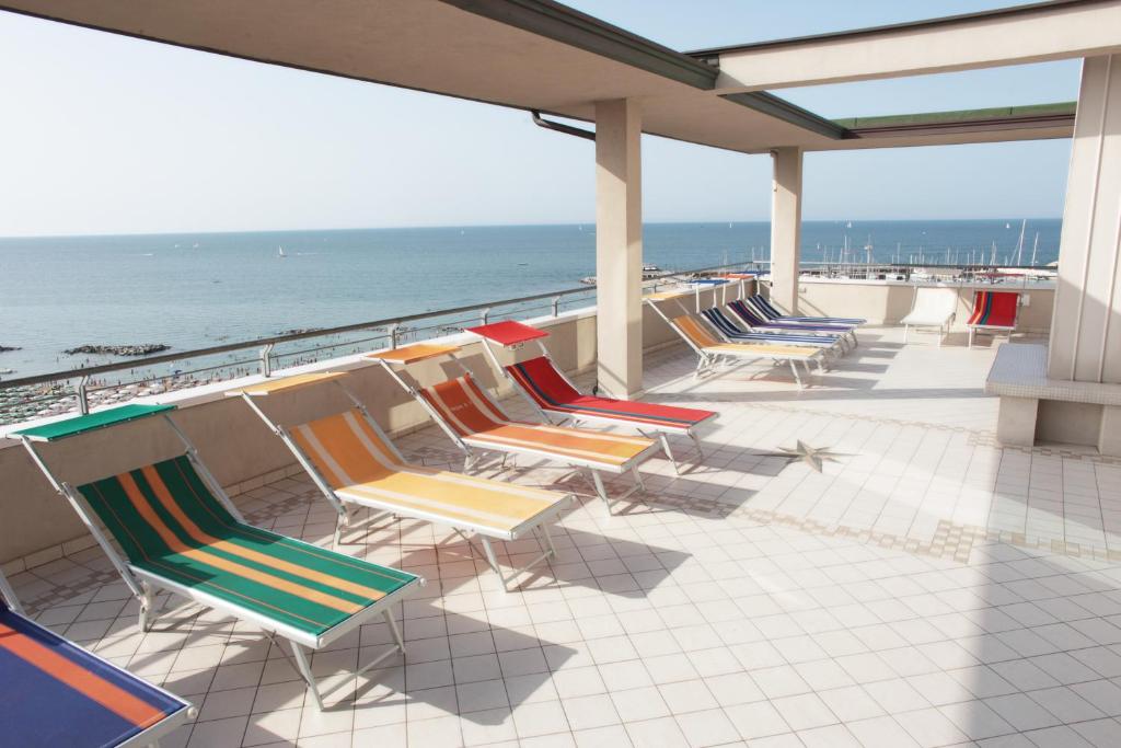 Nespecifikovaný výhled na moře nebo výhled na moře při pohledu z hotelu