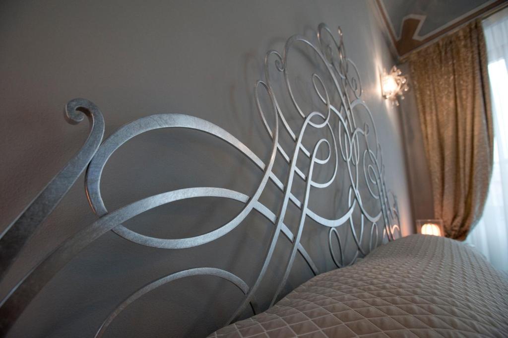 Vinoteca La Sacrestia - 14