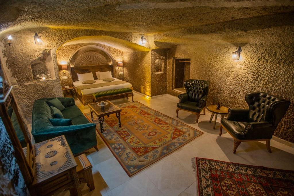 Divan Cave House - 18